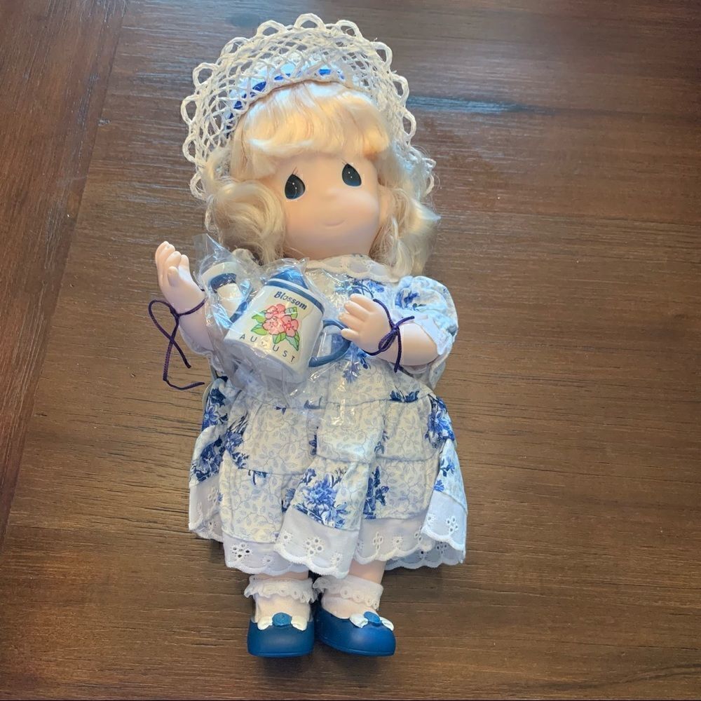 Precious Moments Garden of Friends 2nd Edition August Bloom Doll